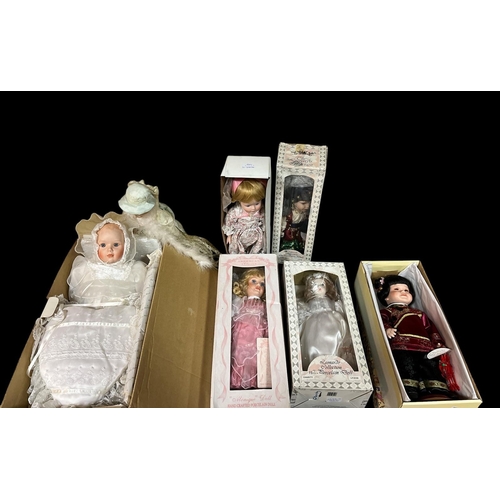 417 - A COLLECTION OF SEVENTEEN PORCELAIN DOLLS