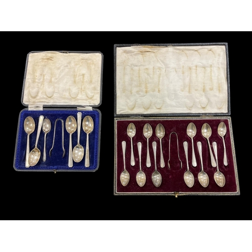 491 - A SET OF TWELVE SILVER SPOONS AND TONGS in case (AF) Sheffield 1951, 192g