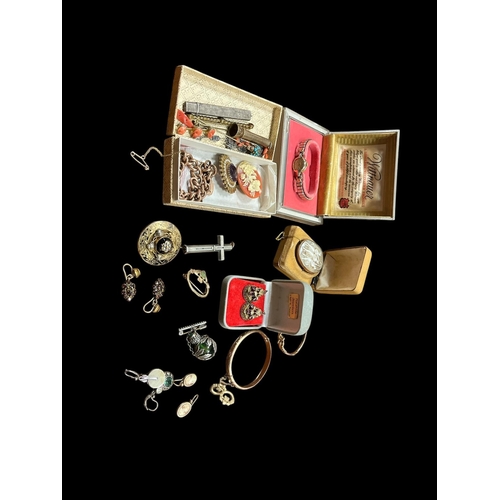 Lot 607       