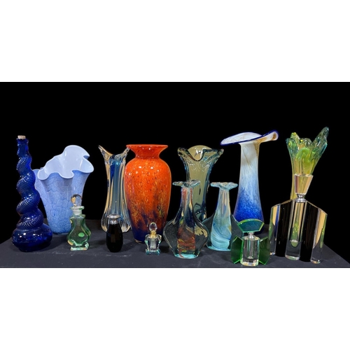 308 - A COLLECTION OF ART GLASS to include vases, perfume bottles, Bristol bottle, etc. (14)