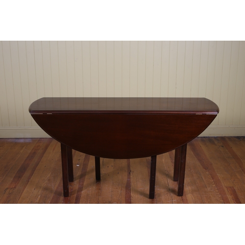 52 - A GEORGIAN STYLE MAHOGANY HUNT TABLE the oval hinged top on six square moulded legs 77cm (h) x 43cm ... 