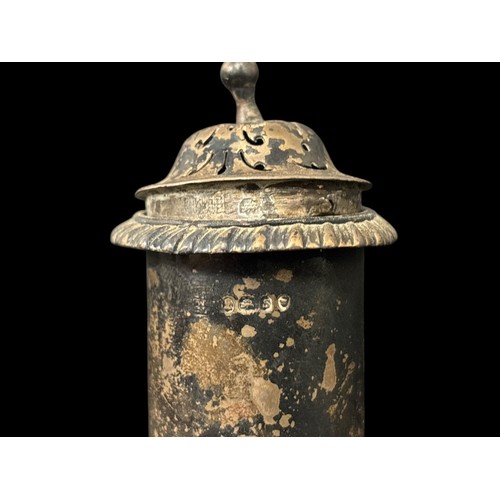 478 - A COLLECTION OF STERLING SILVER ITEMS comprising a pepperette stamped 'London 1936' maker's mark 'Ca... 