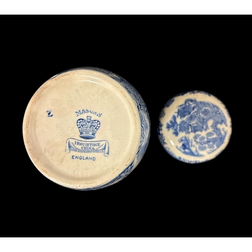 478 - A MISCELLANEOUS COLLECTION OF PORCELAIN AND STONEWARE to include a Mason's Ironstone China ginger ja... 