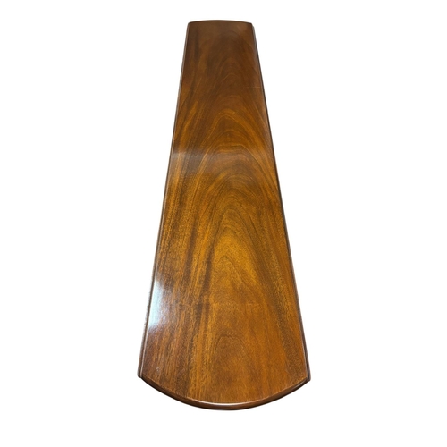 90 - A GOOD GEORGIAN STYLE MAHOGANY HUNT TABLE the oval hinged top raised on eight square moulded legs 75... 