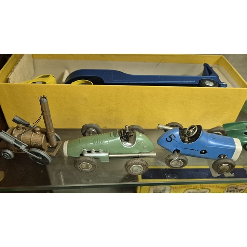 265 - CORGI TOYS: No. 1100 'Carrimore' low loader. In original box. In a yellow and blue colourway togethe... 