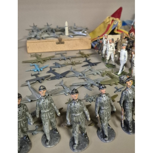 270 - A VARIED COLLECTION OF MODEL SOLDIERS, TOY AIRPLANES, etc. Various periods early to mid 20th century