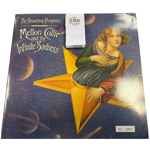 286 - SMASHING PUMPKINS: Mellon Collie and the Infinite Sadness. Limited edition 3952/5000. Triple LP set.... 
