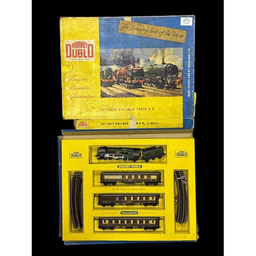 372 - A HORNBY DUBLO TWO RAIL ELECTRIC RAILWAY SET No. 2035