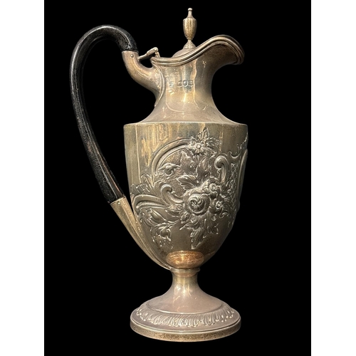 478 - AN EDWARDIAN STERLING SILVER HOT WATER JUG London 1902 460g (14.8 troy oz) total weight including ha... 