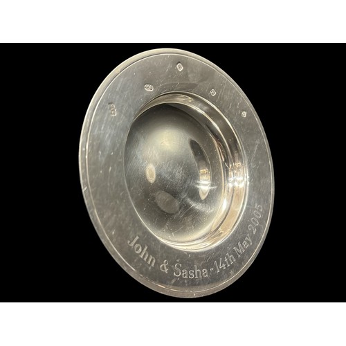 485B - A BRITANNIA SILVER DISH Sheffield 2003 with Tudor Rose and '958' marks, 125g (4 troy ozs.)