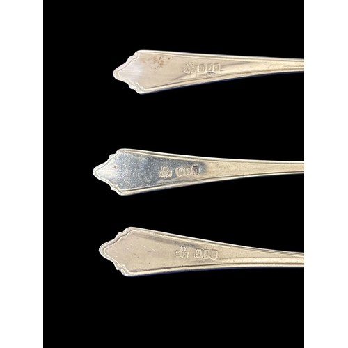 475 - A MIXED COLLECTION OF SILVER comprising six sterling silver demitasse spoons, four marked Dublin 197... 