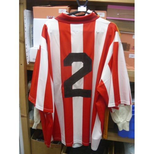 1377 - STOKE CITY, 1993/1994, a replica home football shirt, Asics, Sponsor: Carling, Size: XXL, Number 2 o... 