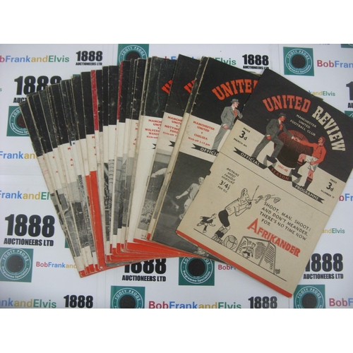 909 - MANCHESTER UNITED, 1948-1965, Home League & Cup Football Programmes, 43 in total (mixed conditions, ... 