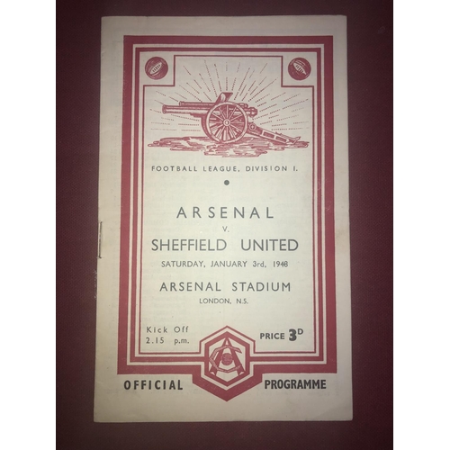 37 - ARSENAL, 1947/1948, a football programme from the fixture versus Sheffield United, played on 03/01/1... 