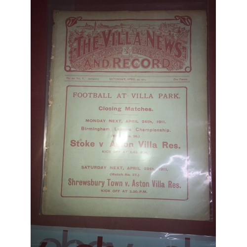 61 - ASTON VILLA, 1910/1911, a football programme from the fixture versus Manchester United, played on 22... 