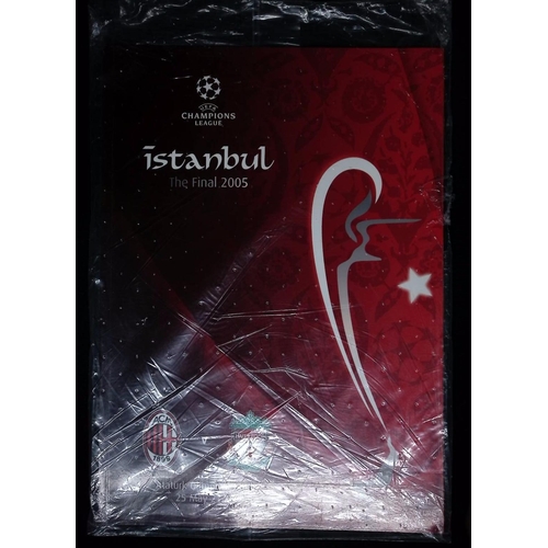 110 - FOOTBALL PROGRAMME, 25/05/2005 UEFA Champions League Final - AC Milan v Liverpool [In Istanbul] Offi... 