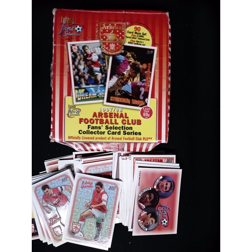 1278 - FOOTBALL MEMORABILIA, 1997/1998 Arsenal Futera Cards - Fans Selection Collector Cards Series, Origin... 