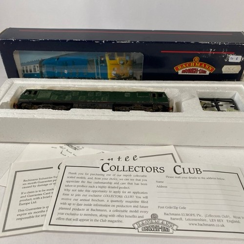 62 - Bachmann locomotive - 32-429 Class 24 Diesel BR Green D5011 - Box indicates DCC fitted Code 8 not te... 