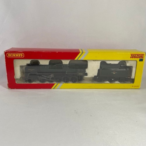 126 - Over 25 OO gauge items of rolling stock to include wagons, coaches, vans and track cleaners (3) and ... 