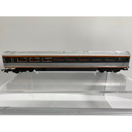 154 - Hornby OO GAUGE R741 Intercity XPT CLASS 43 Power Car with 2 MK3 Coaches, also a Lima coach re-paint... 