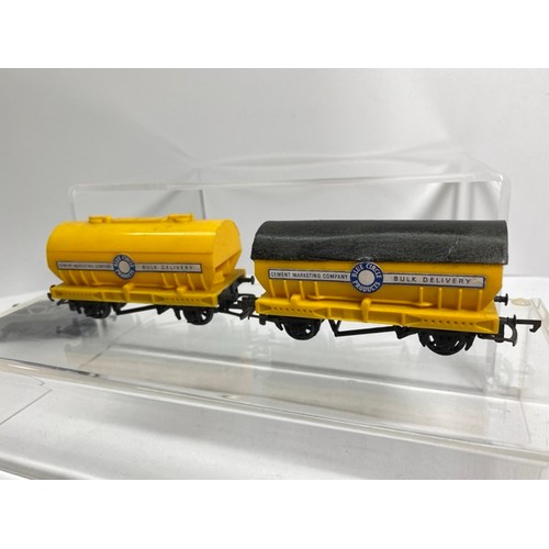 163 - Triang Hornby R738 Anglo Continental Ferry Van boxed with another and other Triang Rolling Stock, R7... 