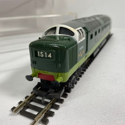 95 - Three Diesel Locos OO Gauge all Tested Runners
Hornby R307 BR Class 47 County of Norfolk #47170 boxe... 