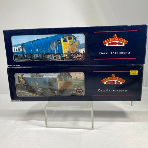 61 - Two Bachmann Diesel Locomotives Class 24 and 25 OO Gauge, Bachmann 32-427 Class 24 Diesel D5085 BR T... 