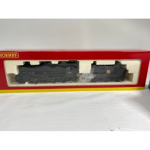 78 - Two OO gauge Locomotives, Hornby 2-8-0 Class 8F/06 DCC and Bachmann 8750 Pannier Tank DC, Hornby R23... 