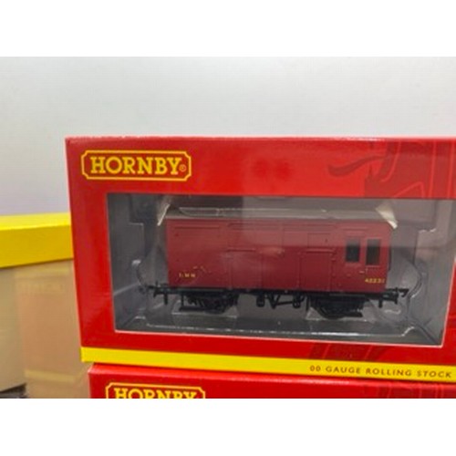 120 - 10 Hornby OO gauge Wagons LMS Livery, Wagons and Boxes appear as new, includes Hornby R6821 Appleby ... 