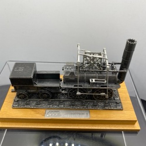 223 - Bachmann celebrating 175 years Pewter Model of 1832 Locomotion No. 1 (Fixed) limited edition commemo... 