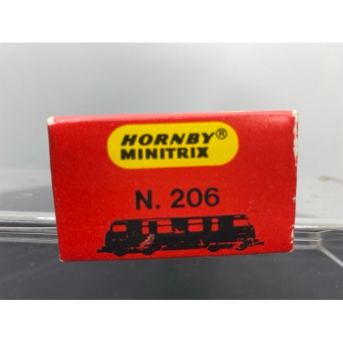 237 - Hornby Minitrix N gauge N 206 Intrepid Warship Class 42 BR #D825, instructions, Bi-directional Light... 