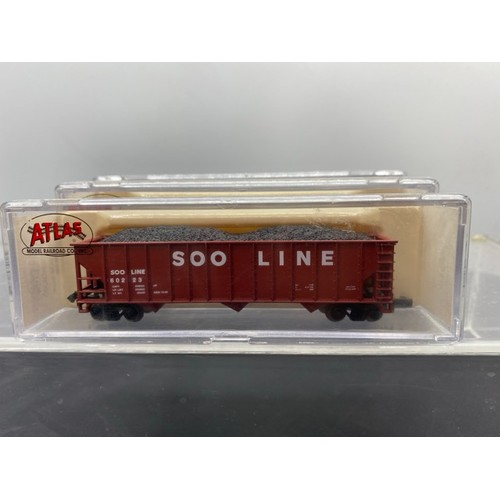 258 - Atlas Rolling Stock x 4, 36541 50' Mech Reefer Canadian National, 32651 90 Tonne hopper Wester Maryl... 