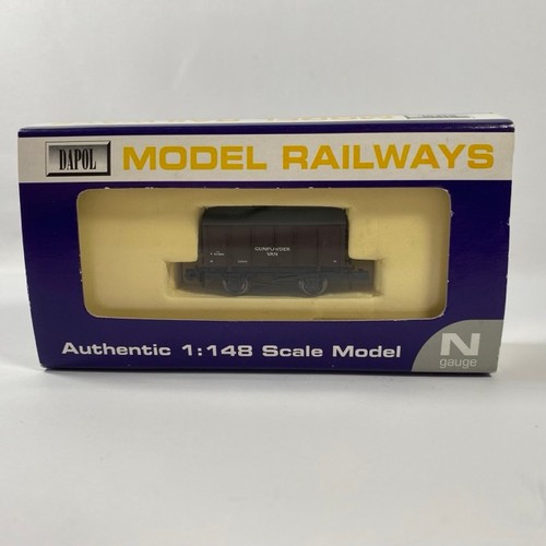 286 - Various N gauge boxed rolling stock to include Fleischmann 8258K, Dapol NB009 Southern Railways Gunp... 