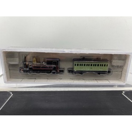 289 - N gauge Steam Locomotive Micro-Ace A0273 2-4-0 with Passenger Car/Coach, Tested Runner - Loco Very G... 