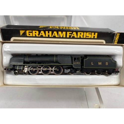 301 - Two Graham Farish 'N Gauge' Steam Locomotives, Graham Farish 1811 Duchess Class 'City of Glasgow' 4-... 