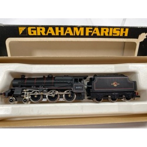 303 - Two Graham Farish 'N Gauge' Steam Locomotives, Graham Farish 1209 4P Class 4-6-0 BR Black 44911 Moto... 