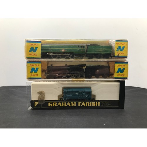 304 - Three Graham Farish (aka 'Grafar') 'N Gauge' Locomotives, Grafar 4-6-2 21C17 Merchant Navy Southern ... 