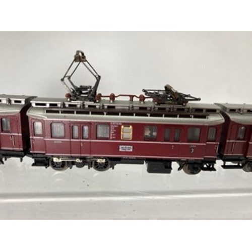 243 - MiniTrix 51 2994 00 'N Gauge' Electric multiple unit ET 87, wheel arrangement 2'1 + B'1 + 1 2', DB R... 