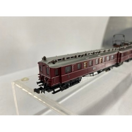 243 - MiniTrix 51 2994 00 'N Gauge' Electric multiple unit ET 87, wheel arrangement 2'1 + B'1 + 1 2', DB R... 