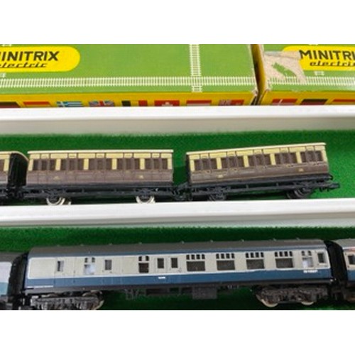 313 - A Dealer tray of 'N Gauge' LMS, InterCity Coaches and 4-Wheel Composite Coach in GWR Lined Chocolate... 