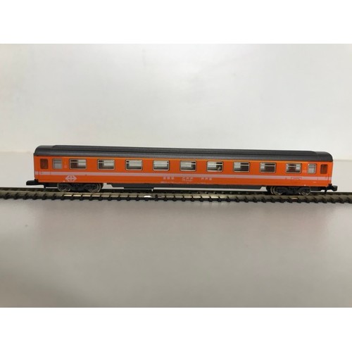 336 - Z Gauge/Scale Marklin mini-club 8850 SBB CFF FFS Swiss Class Ae 6/6 #11412 Electric Locomotive and R... 