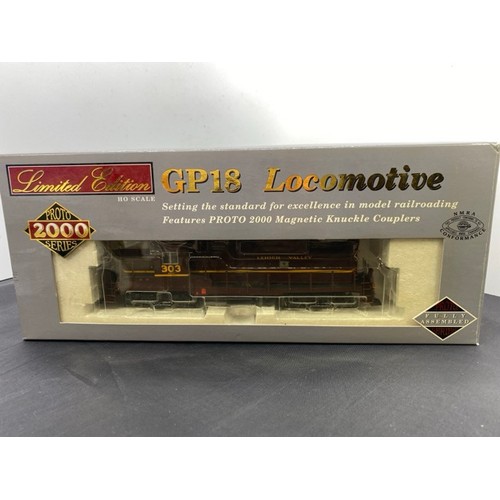 345 - Proto 2000 series GP18 Locomotive Leigh Valley #303 Limited Edition HO gauge item 30687 - factory ap... 