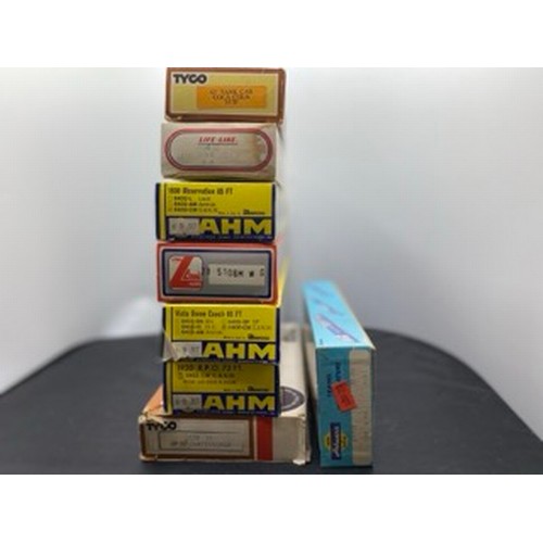 361 - Two HO Locomotive, Rolling Stock and Lima 55 Deltic OO Diesel Loco, All Boxed, Athearn 04303 North W... 