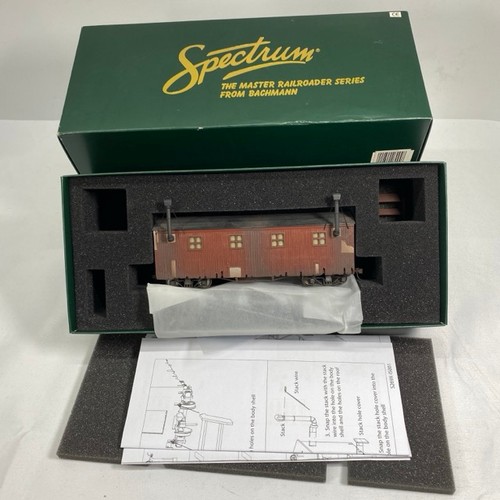 404 - On30 Spectrum/Bachmann 26994 Camp Car / Saw Filers Car, Accessories added includes steps, foam packa... 