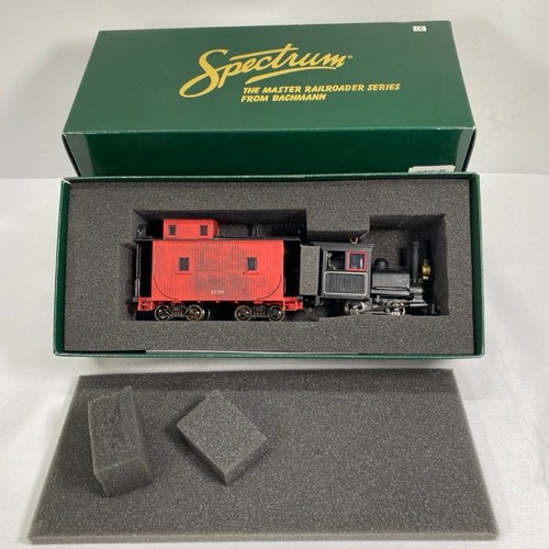 394 - On30 Gauge 0-4-0 Porter American Steam Loco and modified Caboose with lighting from Spectrum by Bach... 