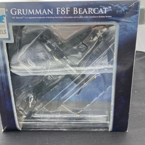 516 - Five 1:72 scale planes in original packaging, Corgi F4U Corsair AA33007, Corgi ME 262A-1A-White 3 Ad... 