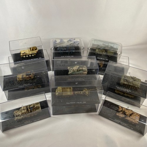 527 - 16 Military vehicles and tanks era 1939 to 1945 all except two with cases 1:72, Altaya (9) and Amerc... 