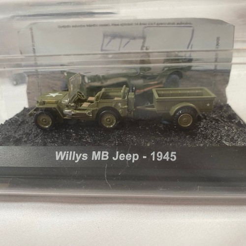 527 - 16 Military vehicles and tanks era 1939 to 1945 all except two with cases 1:72, Altaya (9) and Amerc... 