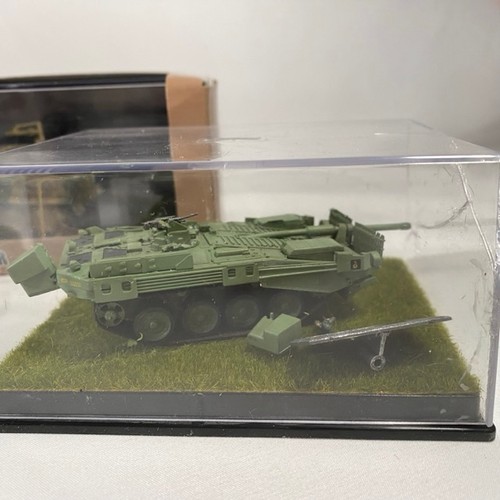 531 - 7 Military vehicles and tanks metal and plastic (various scale), some in display cases, various manu... 