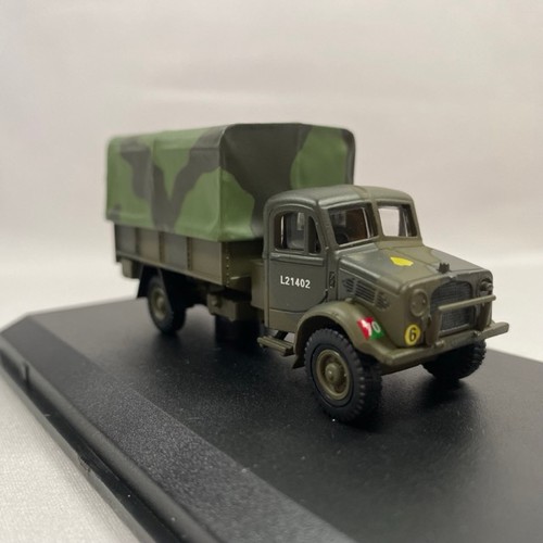 535 - Oxford Diecast 1:76 scale 17 military vehicles, 2 tanks, including Bristol Bloodhound missile launch... 